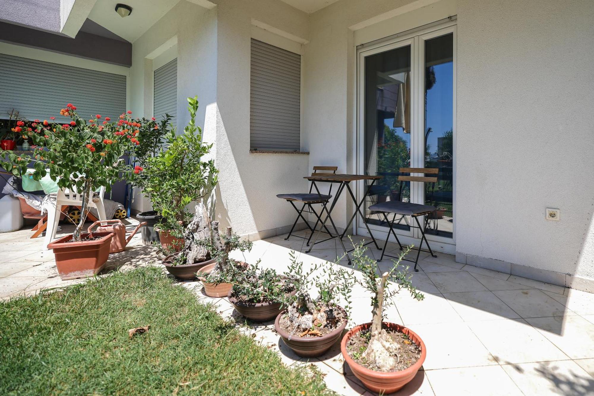 Seaview House Mali Rog Apartment *