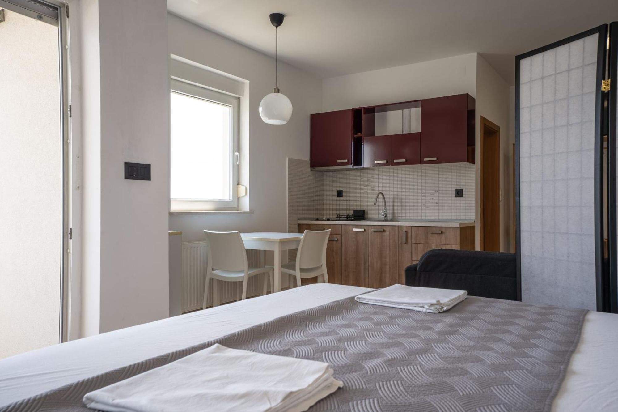 Appartamento Seaview House Mali Rog Zara