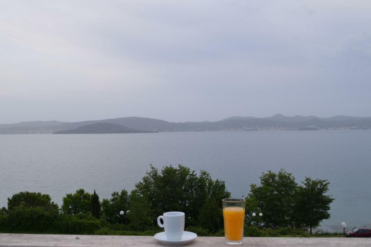 Seaview House Mali Rog Apartment *