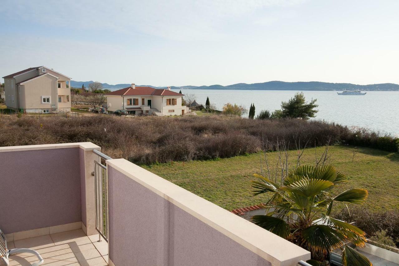 Seaview House Mali Rog Apartment *